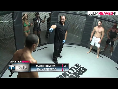 ❤️ Ultimate Fighter rinqdəki döyüşdən dərhal sonra bir nömrəli qızı sikdirir ❤️ Rus pornosu bizdə ❤